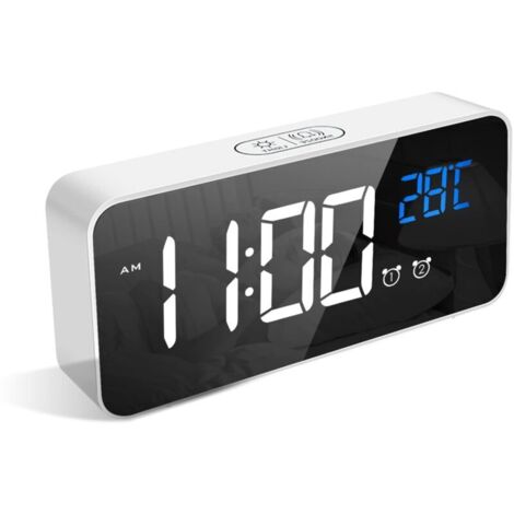 Réveil numérique LED avec fonction snooze, port de chargement USB, réveil de chevet minimaliste blanc. (1/5)