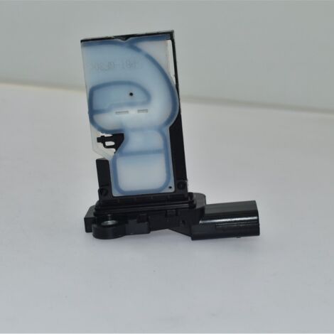 Compatible avec le capteur de débit d'air Nissan/Infiniti 22680-2715R / 226802715R. Le capteur de débit d'air MAF surveille avec précision le volume d'air admis, est facile à installer et essentiel po (1/4)