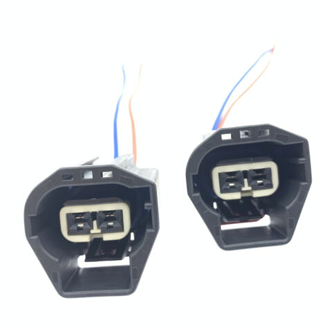 Le connecteur 7283-5575-10, 7282-5575-10 convient aux câbles d'alimentation préinstallés dans la salle des machines du Tank 300. (1/5)