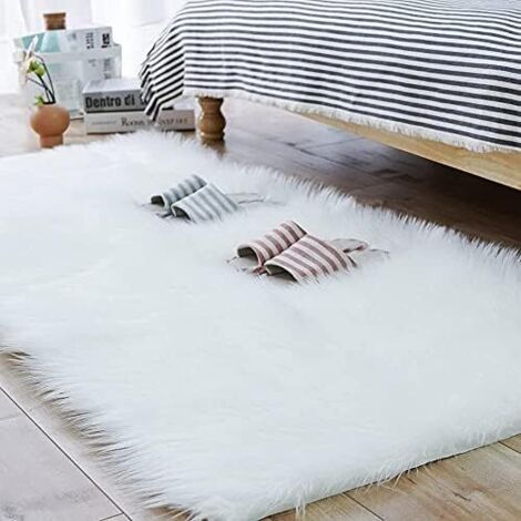 Faux Fur Rug, Faux Fur Carpet, Cozy Feeling Like Real Wool Faux Fur Rug, Artificial Luxury Wool Sofa Rug Cushion (White, 60x90cm Square)
