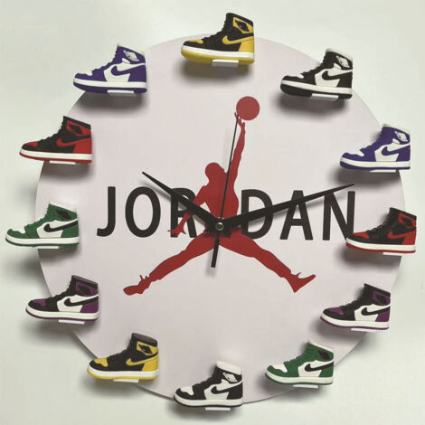 Clock Basketball Supplies 3d Three-Dimensional Shoe Model Aj1-12 Generation Wall Clock Small Shoes Flying Man Jordan Clock Classic white (1/2)