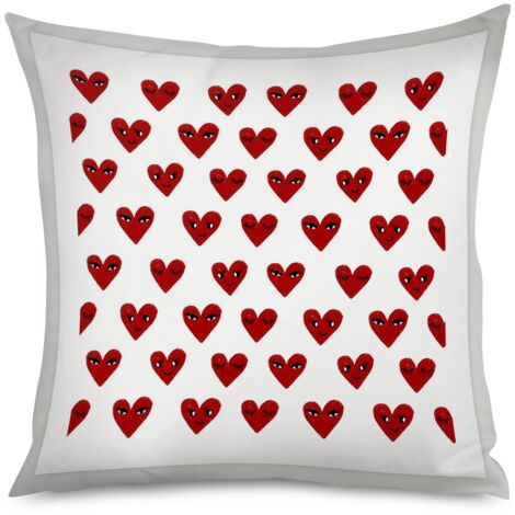 Housse de Coussin décoratif cœurs sur fond gris, sobre (1/5)