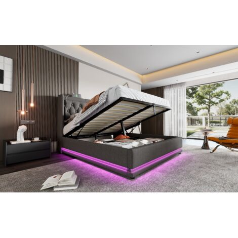 (=AB20149900G) Lit double de 180×200 cm. Tissu en coton gris. Lit avec compartiment de rangement hydraulique. Enveloppe du lit rembourrée. Fonction LED sur trois côtés (sans matelas). (1/5)