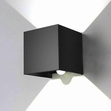 Applique murale 10 W avec détecteur de mouvement pour intérieur et extérieur, applique LED à angle réglable, étanche IP67, lumière blanche froide 6000 K, idéale pour les couloirs et les salles de bain (1/5)