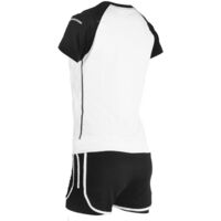 Ensemble de Sport Femme pour l'Été : T-shirt Manches Courtes et Shorty Noir et Blanc Gainant