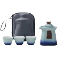 Coffret de voyage pour le thé comprenant théière, tasses et accessoires d'infusion