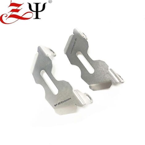 Accessoires moto compatibles DL1050A et DL1050XT (2020-2021) : Protection d'étrier de frein avant (argent) (1/5)