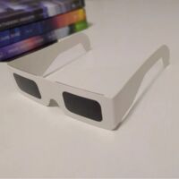 Lunettes d'éclipse solaire (50 paires) - Conformes à la norme ISO 12312-2:2015 et certifiées CE, lunettes de sécurité pour l'observation directe du soleil (blanches)