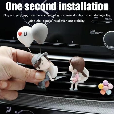 Figurines Mignonnes de Couple pour Voiture - Décoration de Tableau de Bord et Ornement d'Aération Parfumé (1/5)