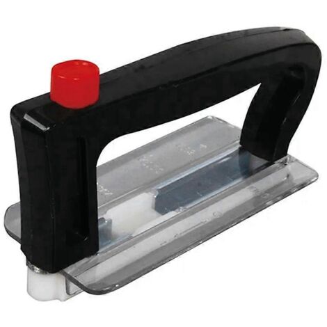 Améliorez la protection de votre circuit grâce à un fusible et une poignée de fusible NTH fiables. (1/5)