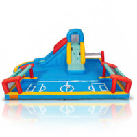 KiNDi DPZ015 Parco giochi gonfiabile con scivolo acquatico e zona sportiva 530x390x210 cm PVC, ventilatore 450W, per 3 bambini, multicolore