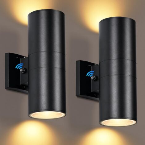 Deux appliques murales extérieures, lampes de porche extérieures modernes sans ampoules, luminaires extérieurs cylindriques à LED intégrés (lumière chaude). (1/5)