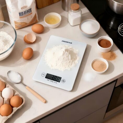 Balance de cuisine numérique Aigostar 5000g, précision 1g avec panneau en verre trempé, modèle fonctionnel pour la cuisine domestique et la boulangerie (1/3)