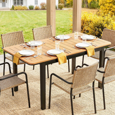 Table de Jardin 6 Personnes Rectangulaire en Bois Composite Cadre en Métal et Plateau à Lattes 127x70cm Marron