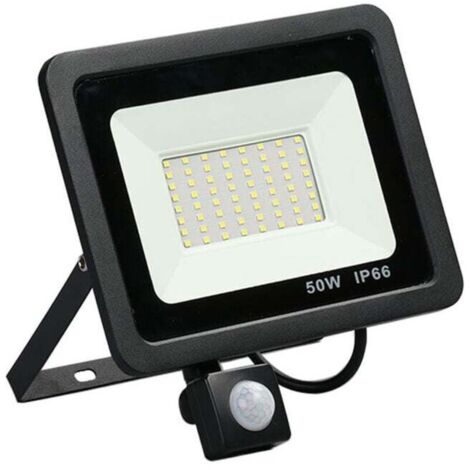 UlisemLampes de sécurité d'extérieur 50 W avec détecteur de mouvement, 4500 lumens, 6500 K, lampe de sécurité PIR, projecteur LED, IP66, lampe de jour étanche avec câble de 2 m pour garage [Classe éne (1/4)