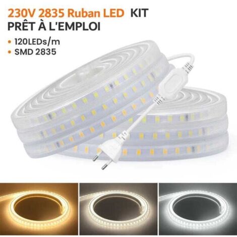 Ruban LED 220V 10M blanc froid 6000K étanche IP67 – 120 LED/m – 1640 lumen/m – Installation intérieure et extérieure – Kit complet avec fixations