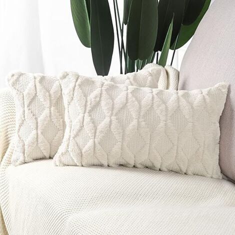 Juego de dos fundas de cojín decorativas de felpa, suaves y cómodas, con textura lanosa, de estilo lujoso para sofá y dormitorio, color beige, 30 x 50 cm.