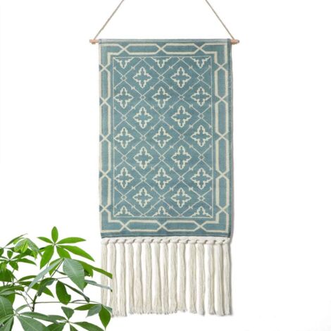 Décoration murale bohème en macramé, franges à pompons en coton faites main avec tringle en cuivre, idéale pour décorer les murs d'une chambre d'enfant. (1/5)