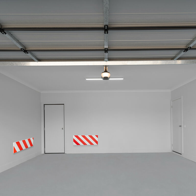 Relaxdays Garagen Wandschutz 2er Set, selbstklebend, 20x50 cm,  Garagentürschutz, Rammschutz reflektierend, EVA, rot-weiß
