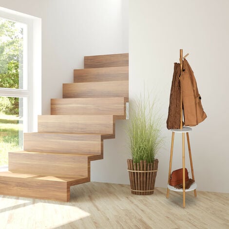 Relaxdays Garderobenständer, 8 Haken, 2 Ablagen, Jackenständer aus Bambus & MDF Holz, Garderobe HxD 181x37cm, natur/weiß
