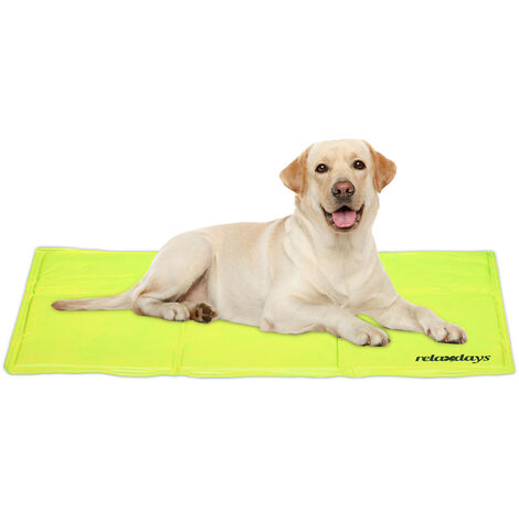 Relaxdays Kühlmatte Hund, 60 x 100 cm, selbstkühlende Hundematte, Gel,  abwischbar, Kühlunterlage für Haustiere, grün