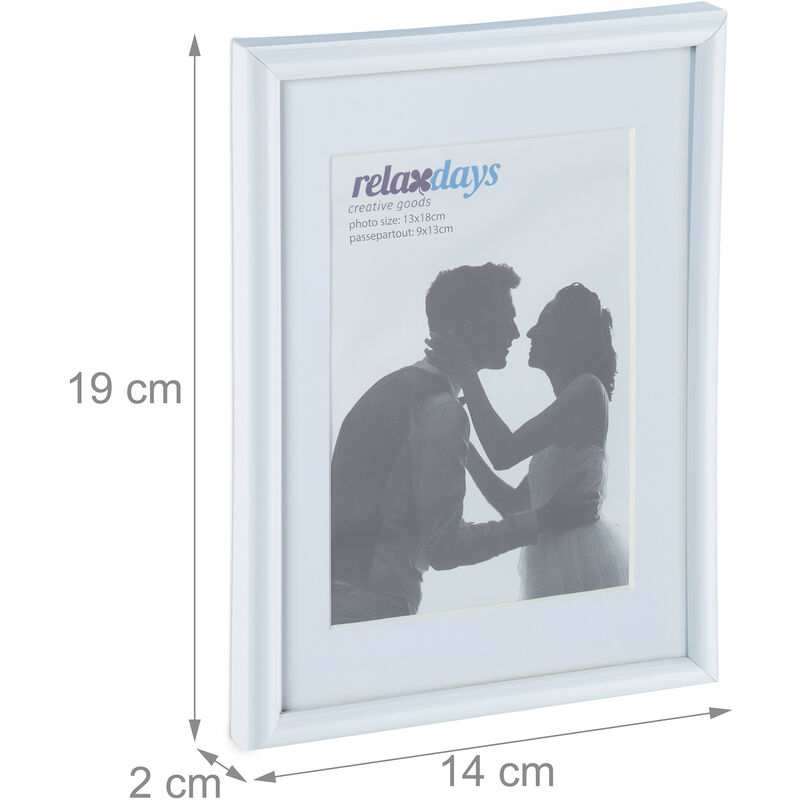 2x Cornici Portafoto, 13x18 cm, Passe Partout 9x13 cm, da Appoggiare o  Appendere, Colore Bianco