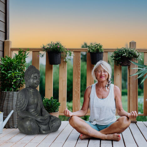 Relaxdays Statua del Buddha Seduto, Figura da Giardino Alta 70 cm, Resistente alle Intemperie e Gelo, Poliresina, Grigio