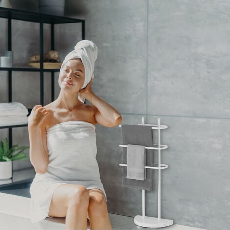 Relaxdays Piantana Portasciugamani, Autoportante, 3 Bracci in Ferro, HLP: 83x39x18 cm, Appendi Asciugamani Bagno, Bianco