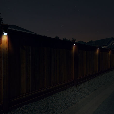 Led deals fence lights