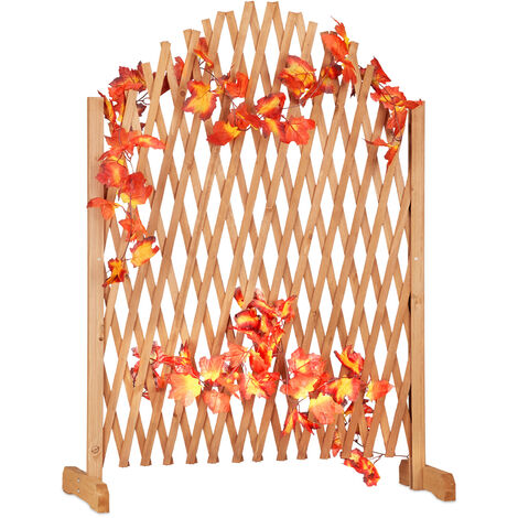 Expandable lattice outlet gate