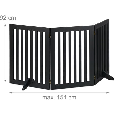 Free standing outlet stair gate