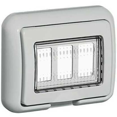 Bticino Idrobox IP55 placa 3 módulos serie Matix 25603