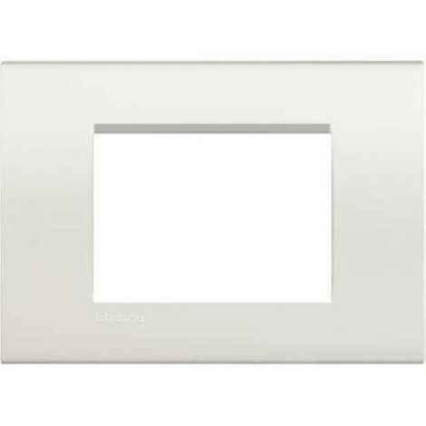 BTICINO LNA4803BI - Placca Quadra 3 Moduli - Bianca - LivingLight