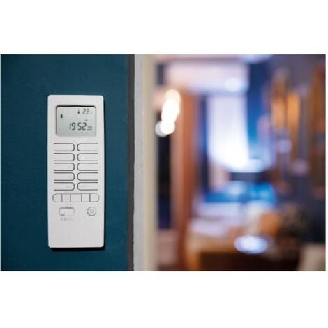 Pack chauffage connecté avec télécommande thermostat et modules de chauffage - Otio