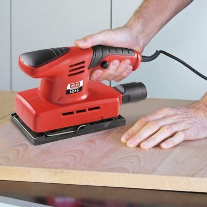 Levigatrice Orbitale Silverline 521333 - 135W Con Aspirazione Polvere Levigatrice Fai Da Te