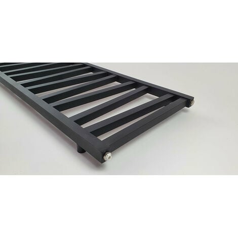 Radiateur sèche-serviettes eau chaude design CYRKA 97 x 50 cm noir mat