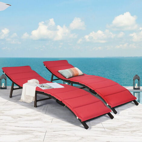 Folding wicker best sale chaise lounge