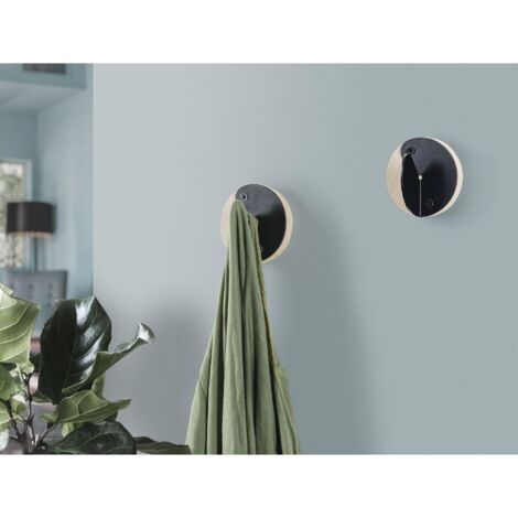 Percha colgador en negro mate-crudo con 1 colgador Fabricado en hierro-haya Medidas 70x70x48 mm Peso máx 10kg  Incluye tornillos