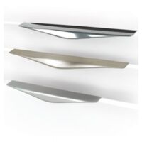 Tirador Lips 6781 - Cromo brillo. 240x45x21mm. Entrepuntos 160mm.
