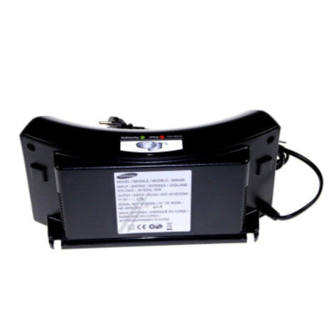 CHARGEUR SECTEUR pour PIECES ASPIRATEUR NETTOYEUR PETIT... (1/3)