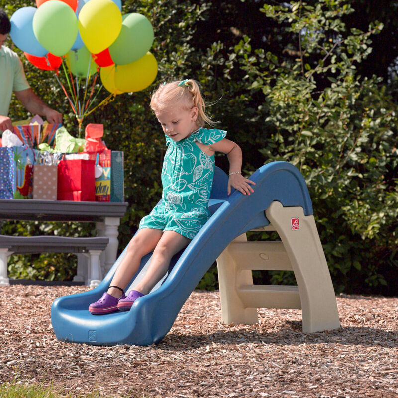 Step2 Play Fold Toboggan Pliant Pour Enfants Gris Bleu Toboggan Enfant A Partir De 18 Mois Toboggan De 103 Cm En Plastique