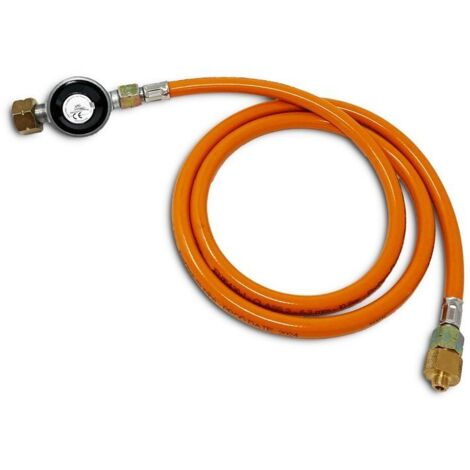 Kit adattatore tipo WEBER con Regolatore 8kg 1.5bar, con manichetta per collegamento BBQ