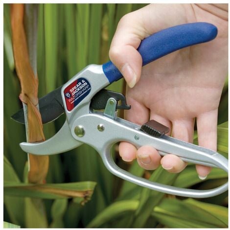 Spear & Jackson Razorsharp Advance Ratchet Secateurs
