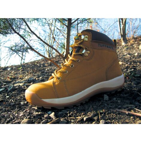 Hiking boots hot sale size 6