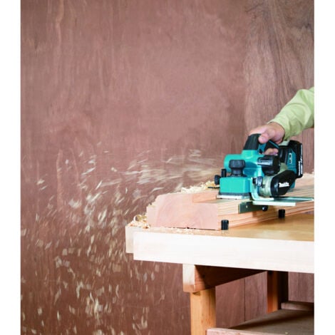 Rabot 18V Li-Ion 82 mm - MAKITA - Sans batterie, ni chargeur - MakPac - DKP181ZJ