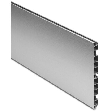 Zoccolo per mobili e cucine in alluminio altezze 10, 12, 15 cm lunghezza 200 cm dimensione disponibile: h 15 x 200 cm