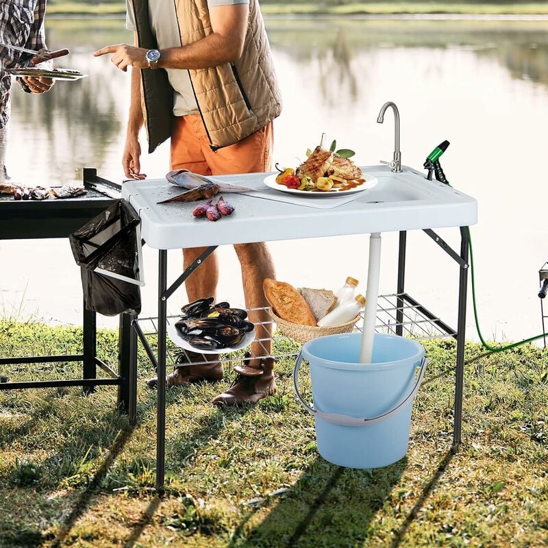 Table pliante 2 en 1 Outsunny avec robinet et éviers Table de pêche  portative pour barbecue de camping en plein air, blanc 