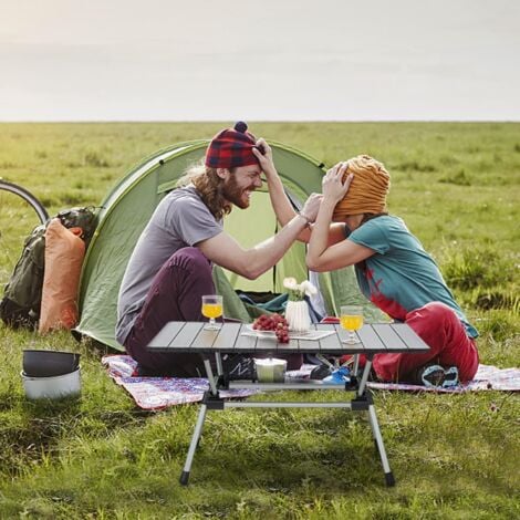 Outsunny Table de Camping Pliante Portable Table de Pique-nique avec 4  Sièges
