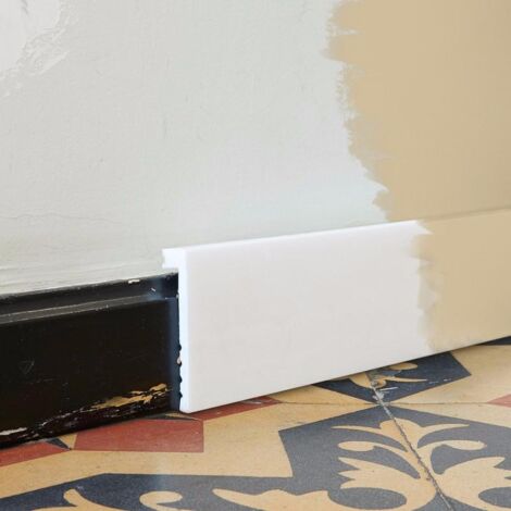 SX171 Plinthe de rénovation Orac Decor - 10x2,2x200cm (h x p x L) - surplinthe décorative polymère Echantillon -10 cm / A peindre