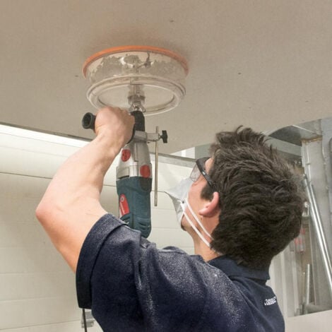 Scie trépan Silverline ajustable à capot de sécurité D40 - 200mm avec bras de coupe gradué